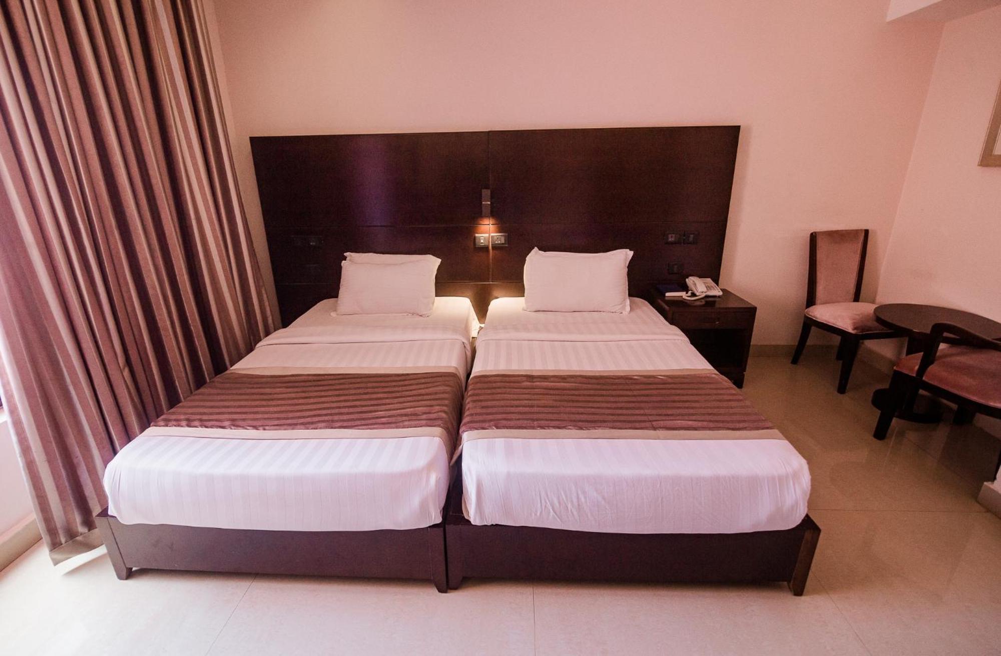 Noble House Hotel Kumasi Eksteriør billede