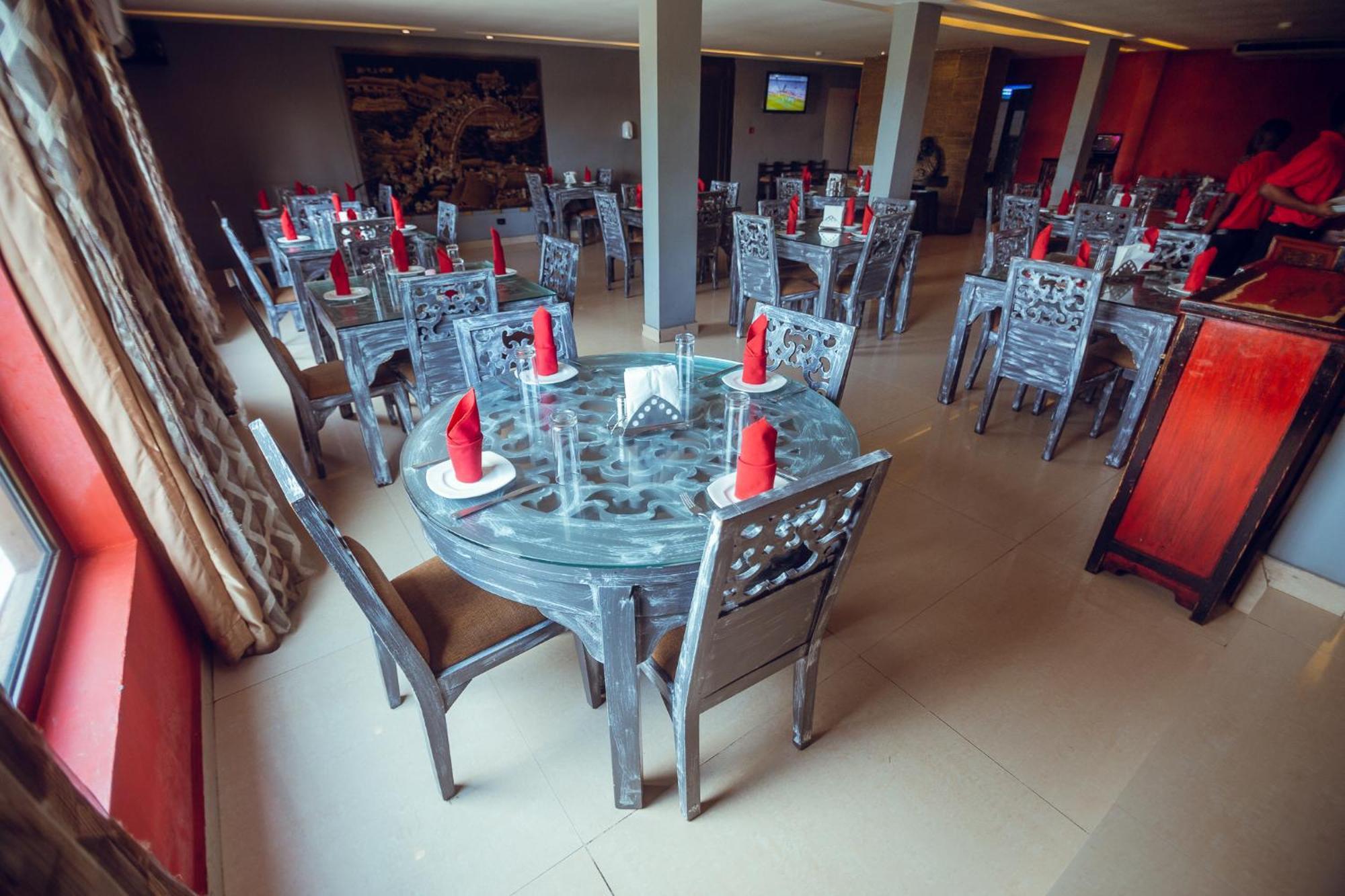 Noble House Hotel Kumasi Eksteriør billede