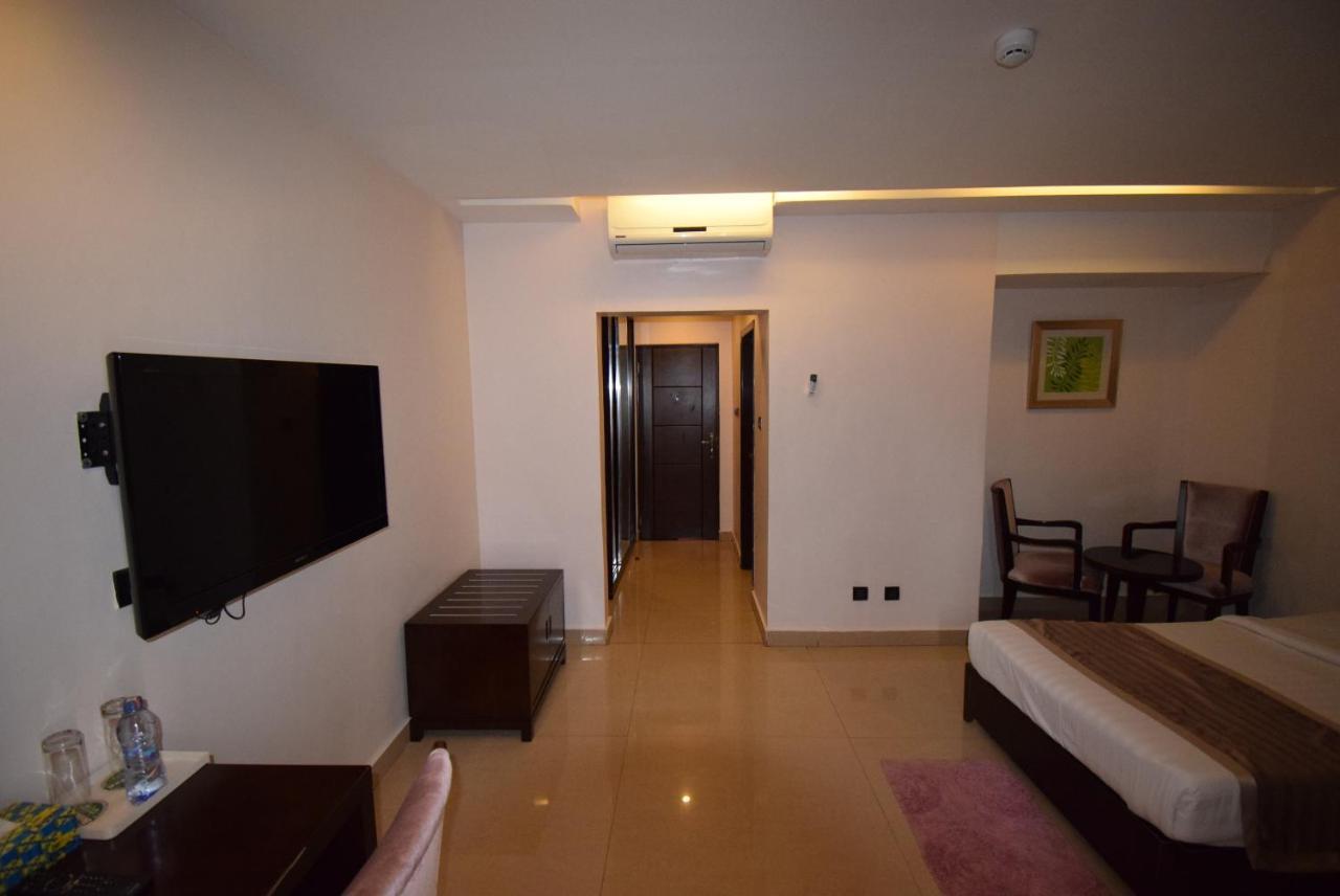 Noble House Hotel Kumasi Eksteriør billede