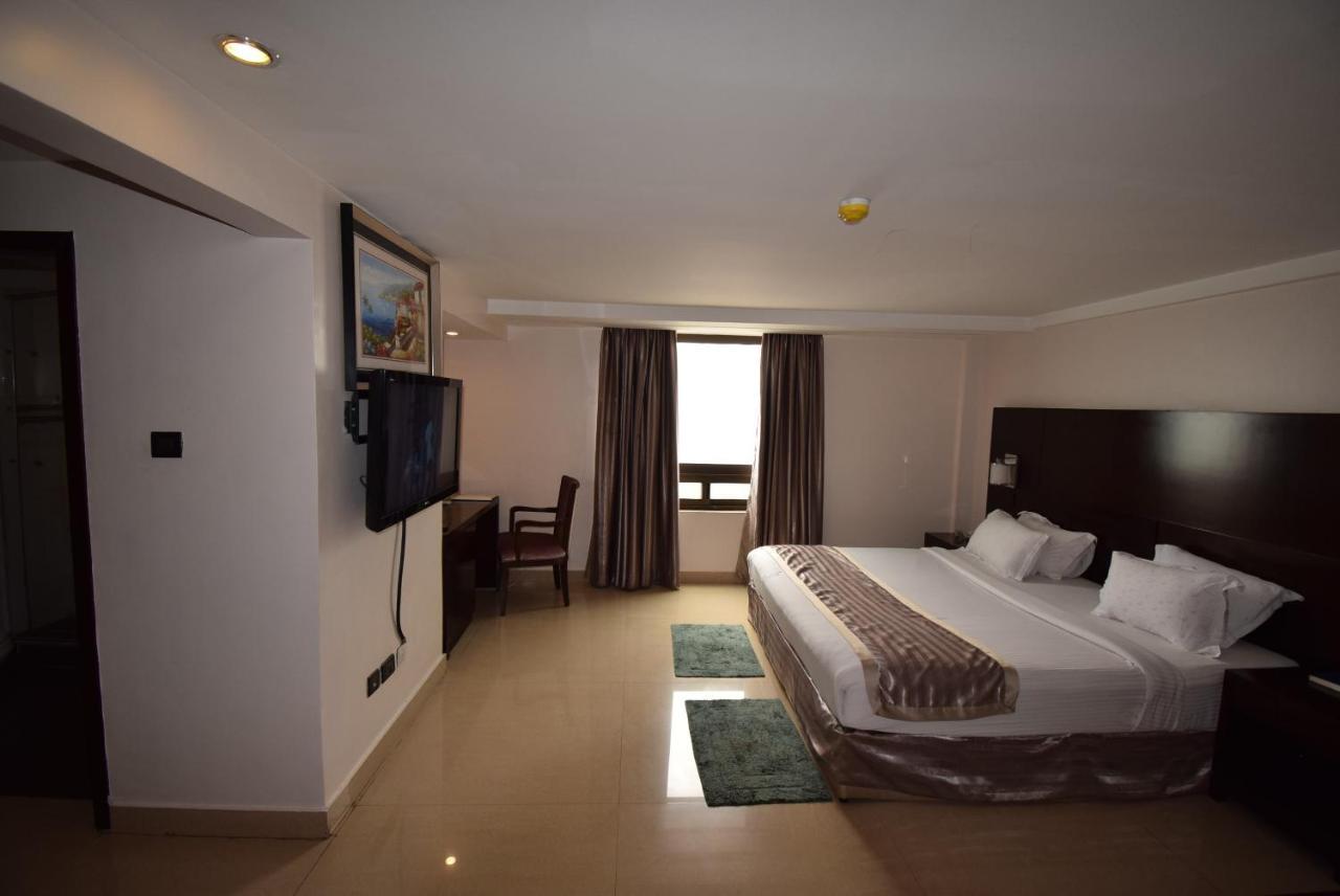 Noble House Hotel Kumasi Eksteriør billede