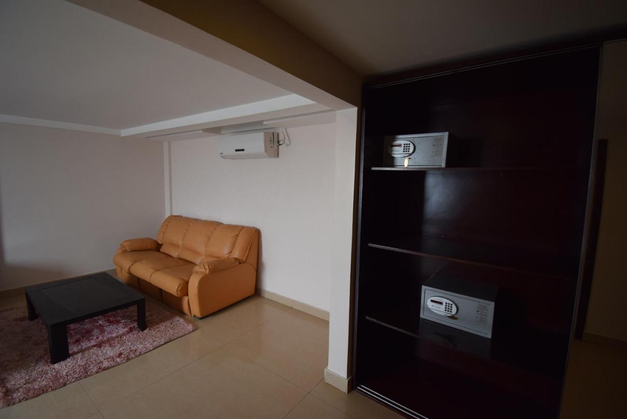 Noble House Hotel Kumasi Eksteriør billede